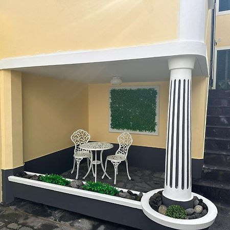 Azor International Hostel Πόντα Ντελγκάντα Εξωτερικό φωτογραφία