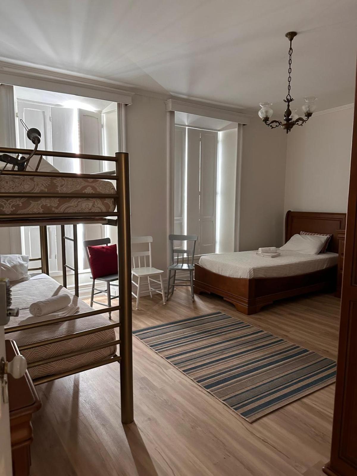 Azor International Hostel Πόντα Ντελγκάντα Εξωτερικό φωτογραφία