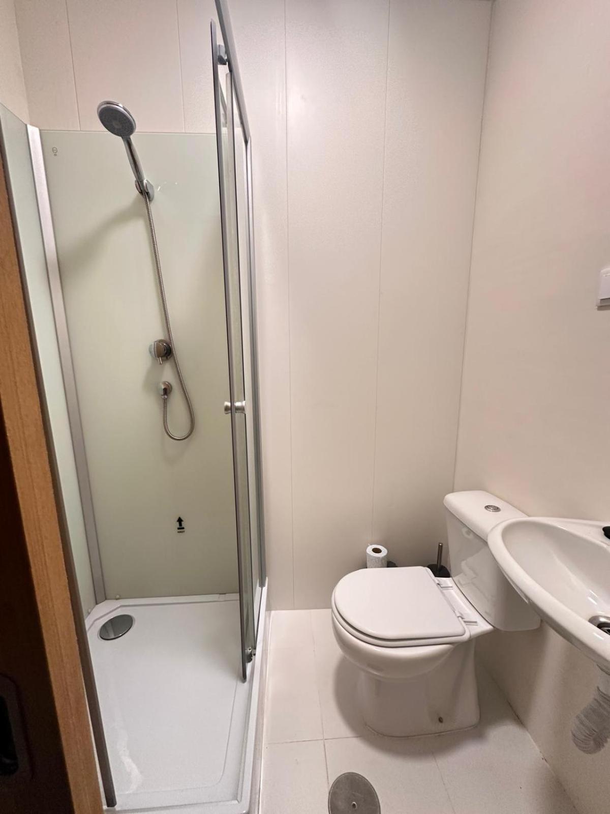 Azor International Hostel Πόντα Ντελγκάντα Εξωτερικό φωτογραφία